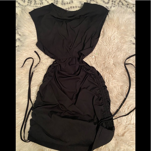 Sinched crossed waist set - Picture 5 of 5